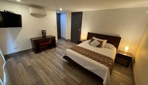 Executive Suite