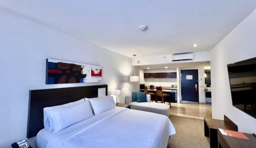 Premium King Room