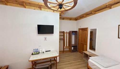 Triple Room with Bathroom