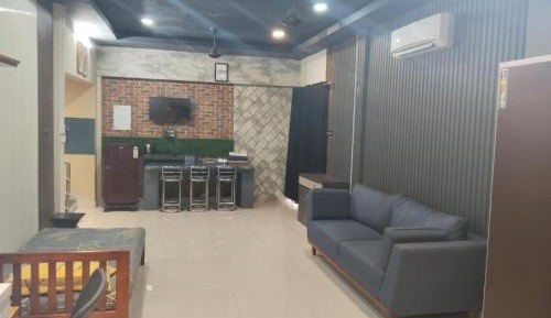 Suite with City View