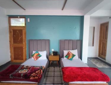 4-Bed Mixed Dormitory Room