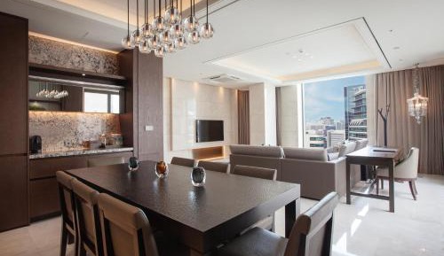 Crown Park Suite with Private Terrace & Hot tub & Surround view (Highest Floor)