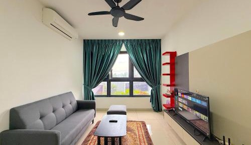 Three-Bedroom Deluxe Apartment