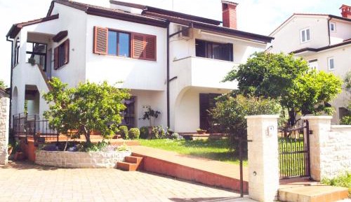 Two-Bedroom Apartment with Garden View