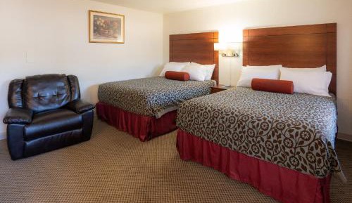 Queen Room with Two Queen Beds - With Special Offer
