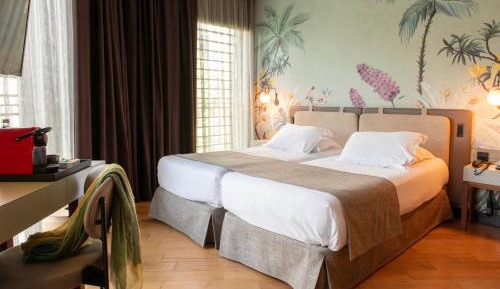 Premium Twin Room