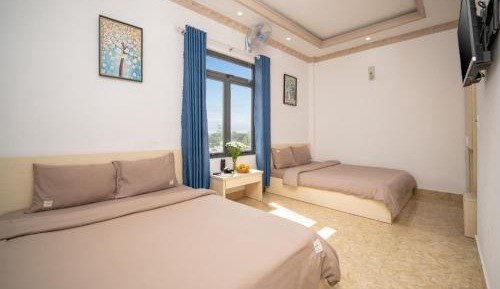 Superior Family Room