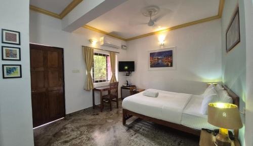 Prestige Classic Room with Balcony - 10% off on Food and Soft Beverage