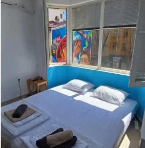 Studio with Sofa Bed