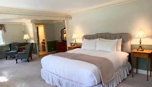 Deluxe Single Room