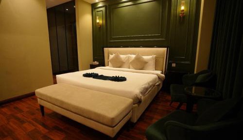 Superior Suite