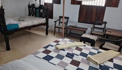 Double or Twin Room with Private Bathroom