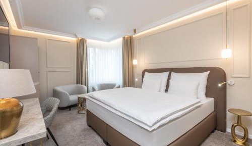 Luxury Quadruple Room