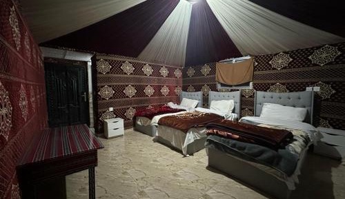 Triple Room with Private Bathroom