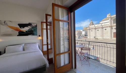 Deluxe Double Room with Balcony