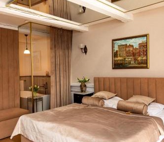 Luxury Apartment
