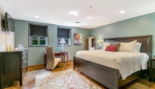 King Room