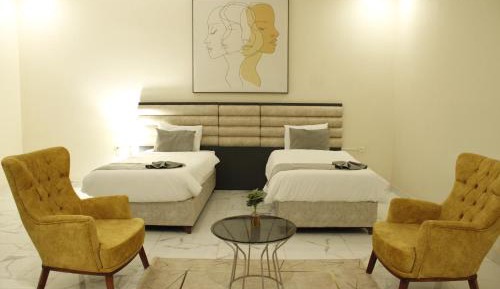 Standard Twin Room