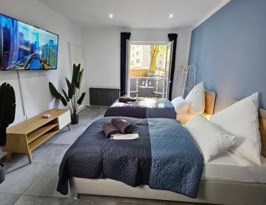 Premium Two-Bedroom Apartment with Balcony No. 2