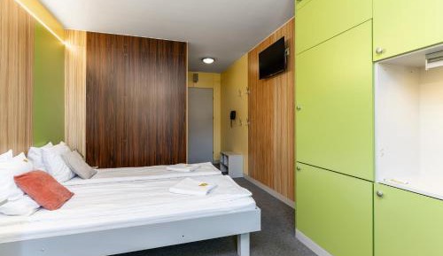 King Room with Mountain View