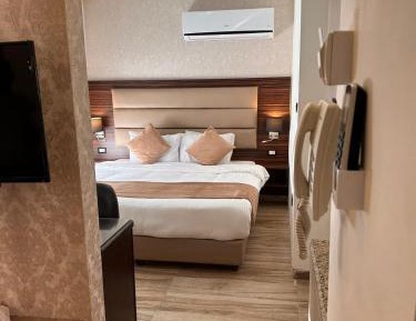Suite with Balcony