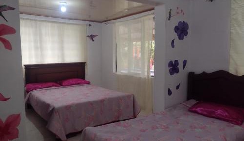Basic Triple Room with Shared Bathroom