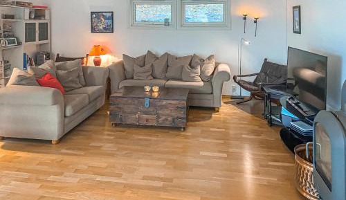 Four-Bedroom Holiday Home