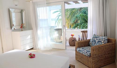 Deluxe Double Room with Balcony and Sea View