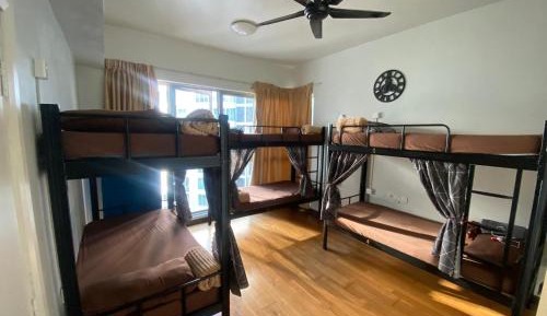 Bed in 6-Bed Mixed Dormitory Room