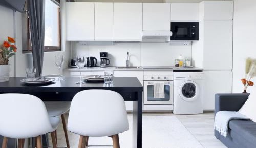 Studio Apartment