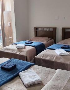 Triple Room with City View