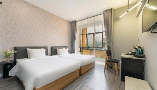 Deluxe Twin Room