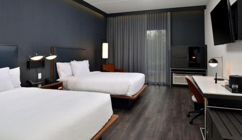 Double Queen Room