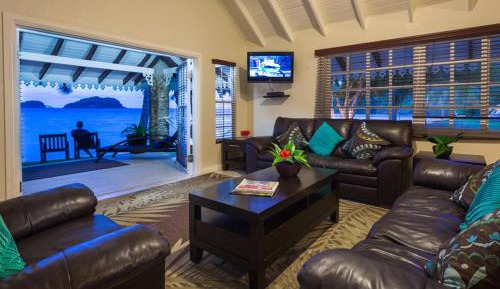 One-Bedroom Bungalow