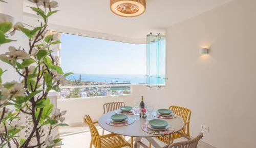 Two-Bedroom Apartment with Terrace and Sea View