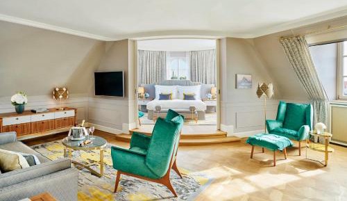 Suite with City View