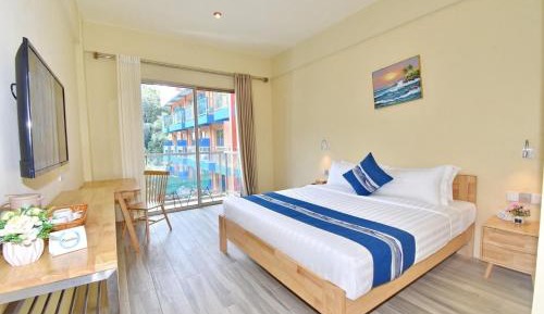 Deluxe Double Room with Balcony