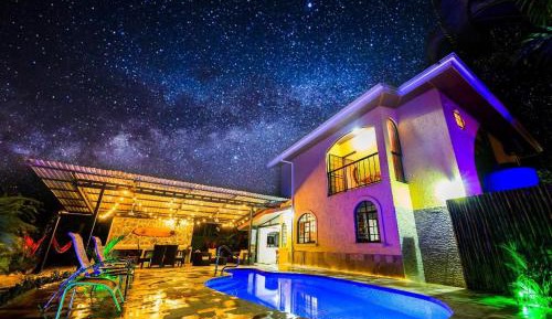 Deluxe Villa