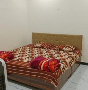 Double or Twin Room with Private Bathroom