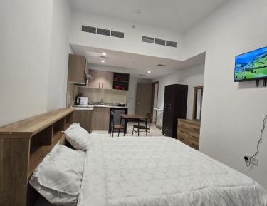 Studio Apartment with Balcony