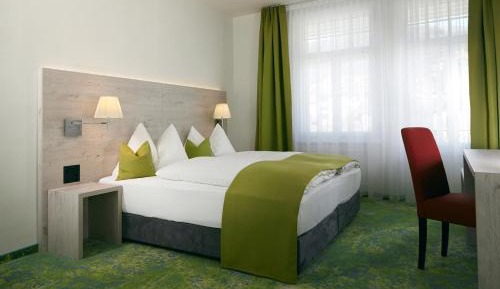 Quadruple Room with City View