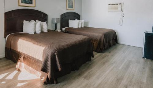 Queen Room with Two Queen Beds