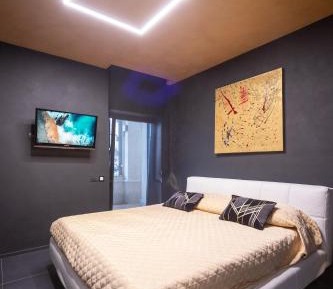 Two-Bedroom Apartment with Sea View