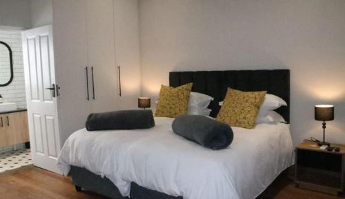 Double or Twin Room with Shower