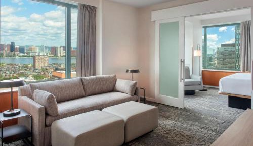 Junior River View Suite, Junior Suite, 1 King, Sofa bed