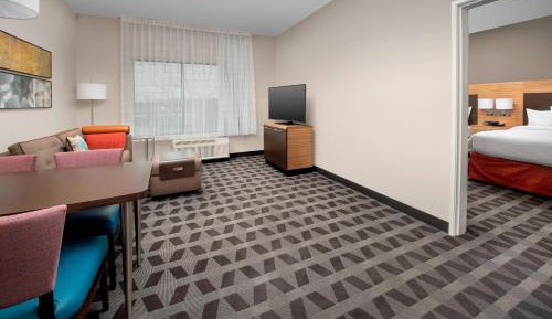 One-Bedroom Suite with Two Queen Beds and Sofa Bed