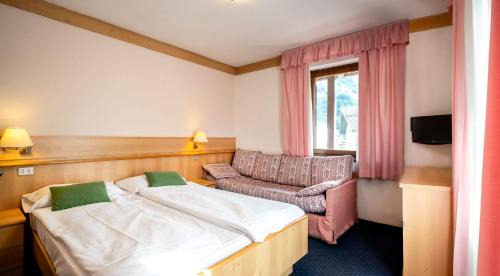 Double Room with Extra Bed