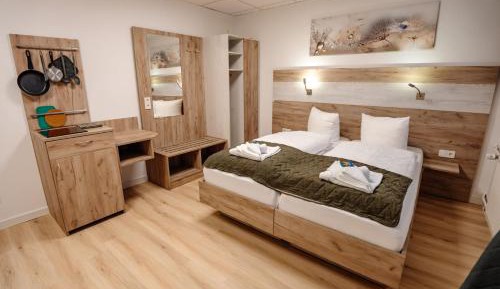 Double Room with Private Bathroom