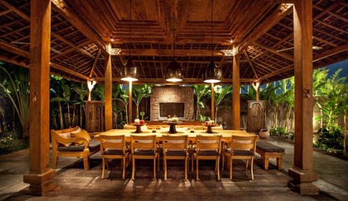Six-Bedroom Residence with Private Pool