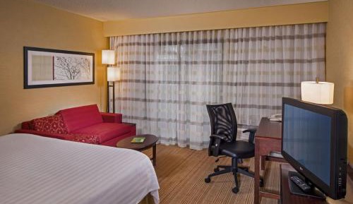 King Room with Sofa Bed